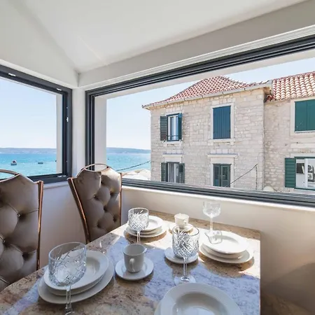 Minipalais Appartement Kaštela